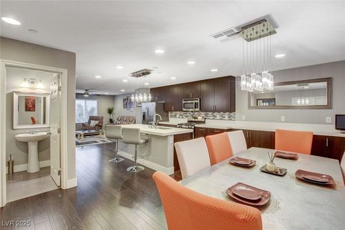 1073-9050 W Tropicana Ave, Las Vegas, NV, 89147-8186 | Card Image