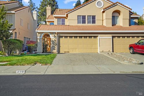 829 Vassar Dr, Vacaville, CA, 95687-4681 | Card Image