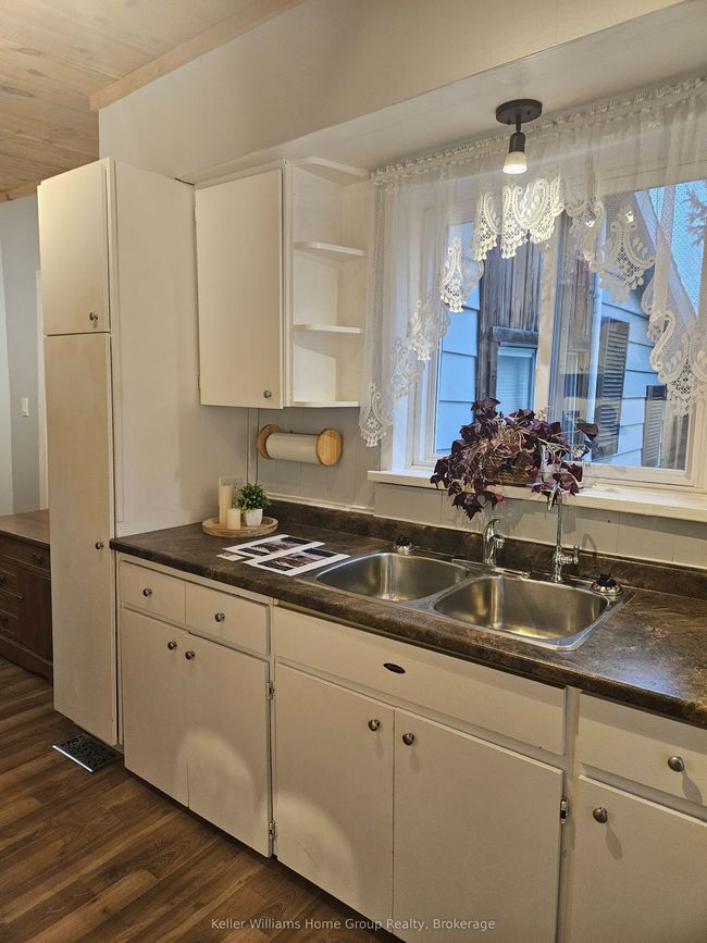 106 William St, House other with 3 bedrooms, 2 bathrooms and 4 parking in Neustadt ON | Image 44