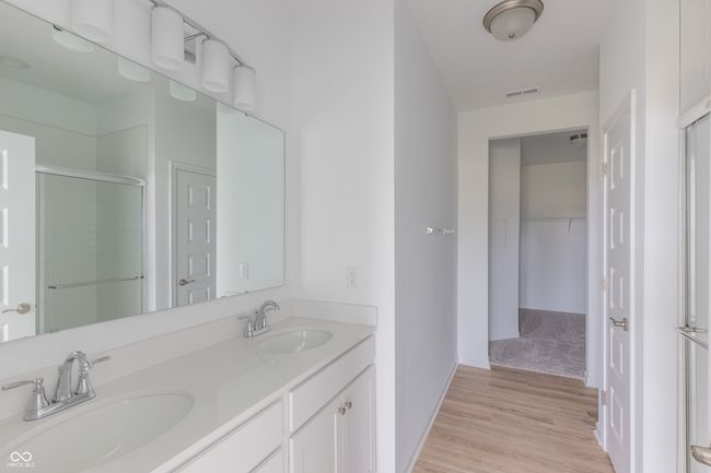 1023 Grassy Branch Dr, House other with 3 bedrooms, 3 bathrooms and null parking in Indianapolis IN | Image 13