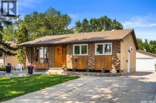 90 Walden Cres, Regina, SK, S4N1L3 | Card Image
