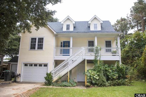 207 W Barnes St, Nags Head, NC, 27959-9648 | Card Image