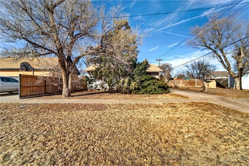 308 W 7th Street, Hugoton, KS, 67951 | Card Image