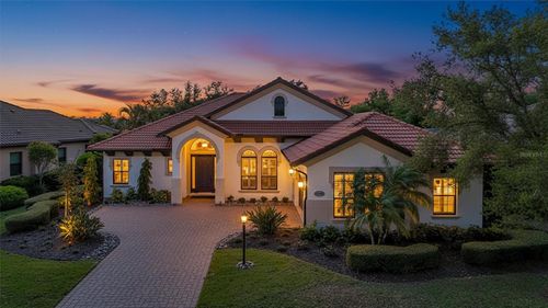 14652 Newtonmore Ln, LAKEWOOD RANCH, FL, 34202-5640 | Card Image