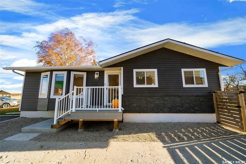 421 2nd Ave, Odessa, SK, S0G | Card Image