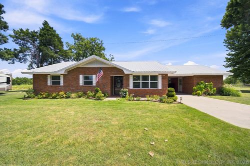 200 Cuneo Pl, Okmulgee, OK, 74447-9774 | Card Image