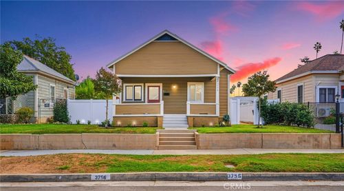 3756 Locust St, Riverside, CA, 92501-3136 | Card Image