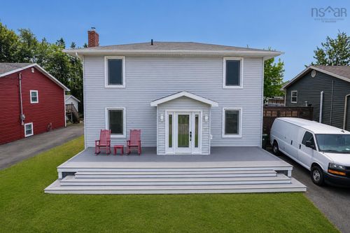 10 Melissa Cres, Sydney, NS, B1P6X2 | Card Image