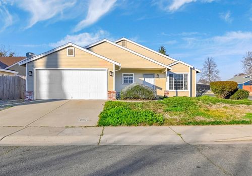 3003 Corinne Ct, Live Oak, CA, 95953-2076 | Card Image