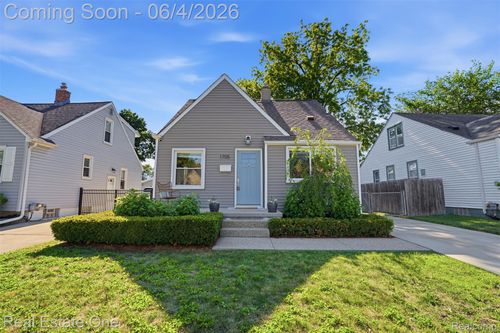 1705 N Altadena Ave, Royal Oak, MI, 48067-3673 | Card Image