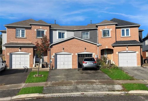 73 Chipmunk Cres, Brampton, ON, L6R1B4 | Card Image