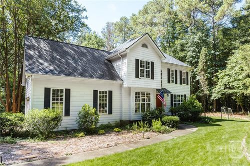 2221 Whippoorwill Rd, Bishop, GA, 30621-1282 | Card Image