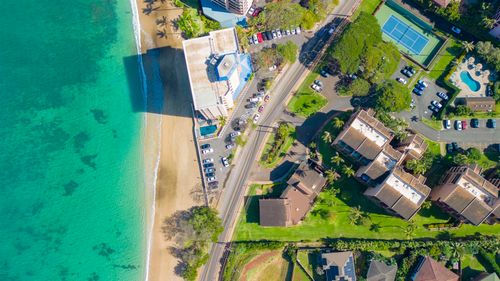 e-210-4242 Lower Honoapiilani Rd, Lahaina, HI, 96761-8969 | Card Image