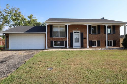 7967 Washington Park Dr, Dayton, OH, 45459-3650 | Card Image