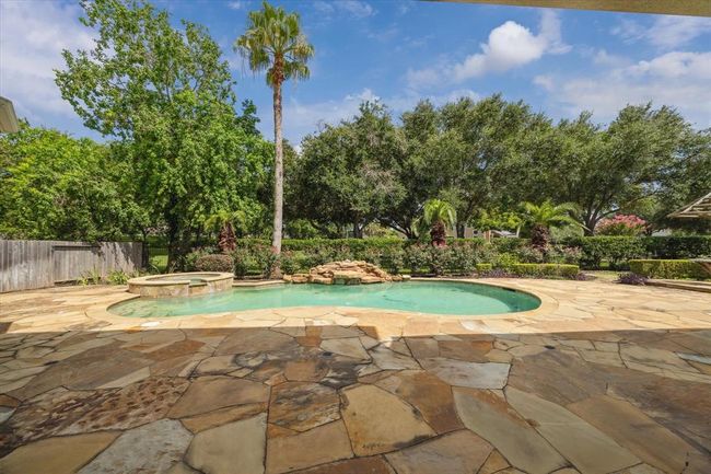 5215 Eagle Pointe Ct, House other with 5 bedrooms, 5 bathrooms and 2 parking in Sugar Land TX | Image 31