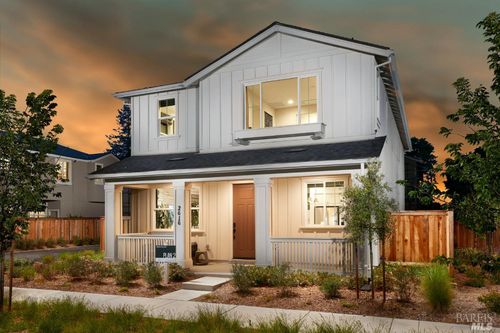 2924 Liscum St, Santa Rosa, CA, 95407-4672 | Card Image