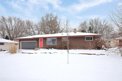 406 Terrace Dr, Roseville, MN, 55113-2331 | Card Image