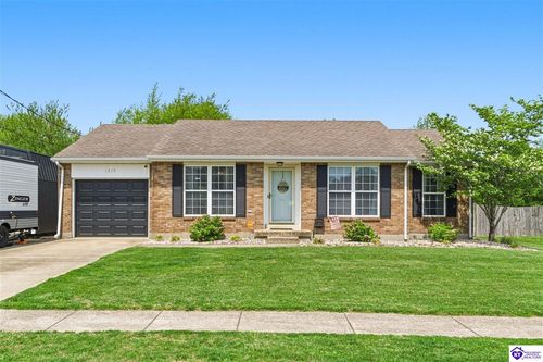 1215 Williamsburg Dr, Elizabethtown, KY, 42701-9386 | Card Image