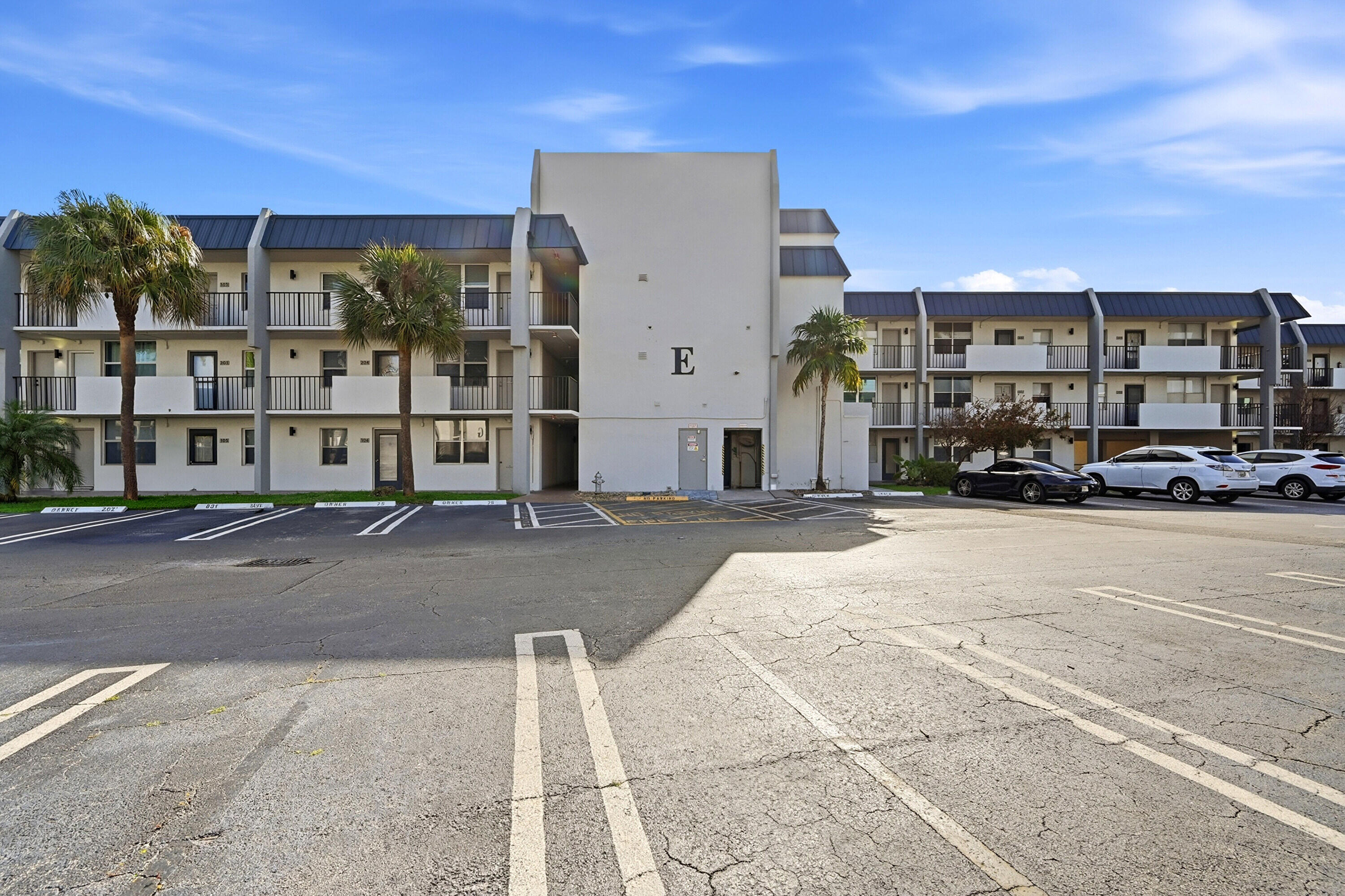 Residential Lease in Pompano Beach