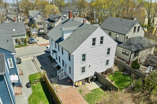 16 Chestnut St, Newburyport, MA, 01950-3106 | Card Image