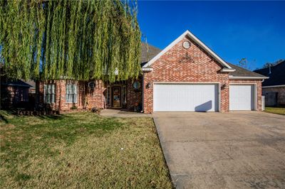 2116 Tall Tree Lane, House other with 4 bedrooms, 2 bathrooms and null parking in Springdale AR | Image 2