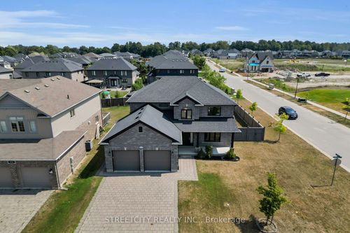 102 Timberwalk Trail, Ilderton, ON, N0M2A0 | Card Image