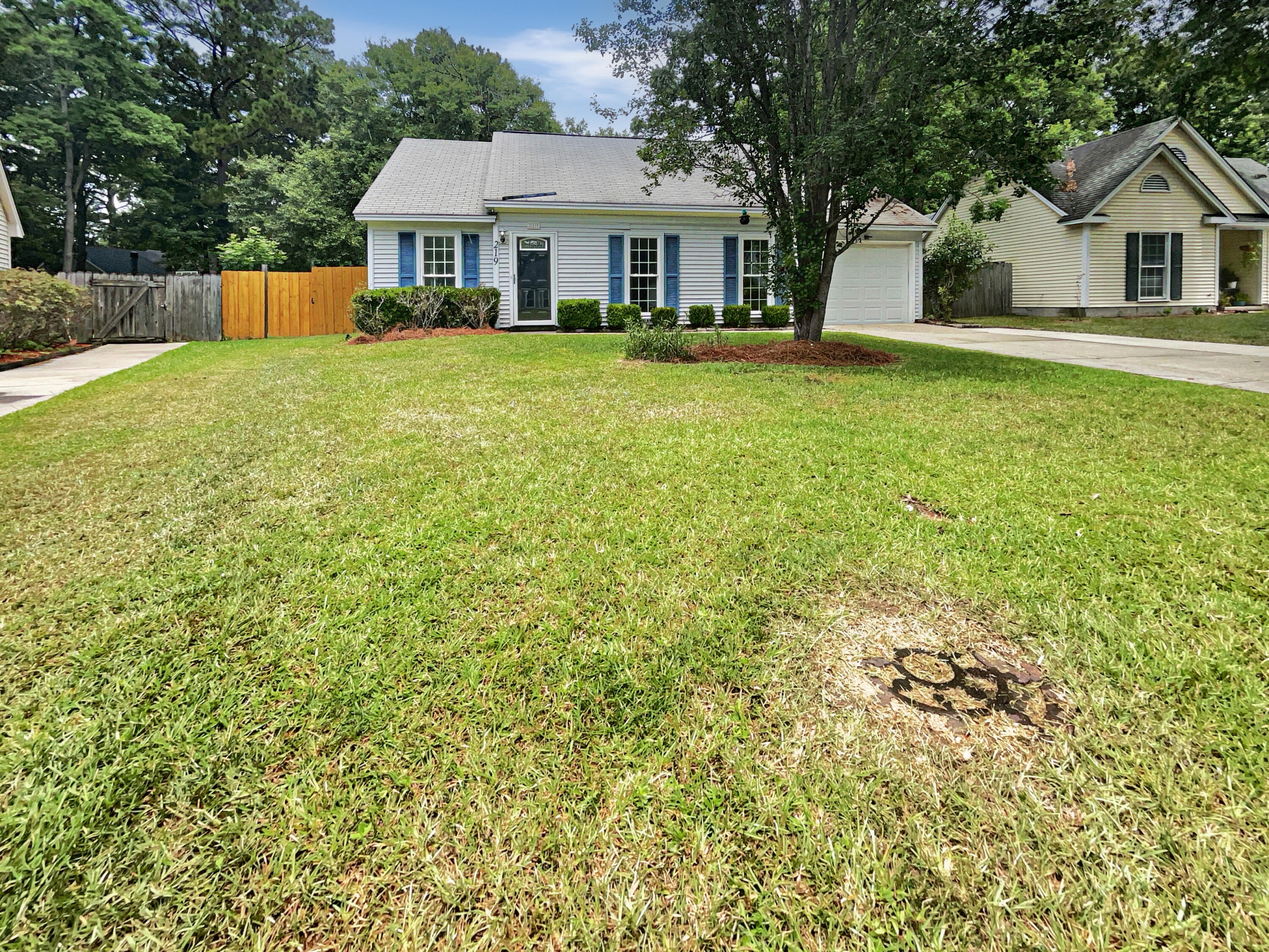 Alston Cir, Goose Creek, SC 29445