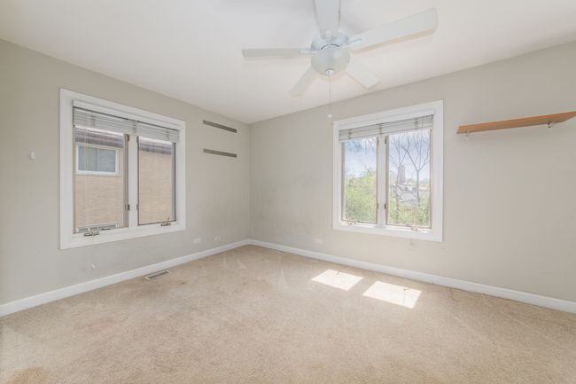 840 N Northwest Hwy, Townhouse with 3 bedrooms, 4 bathrooms and 2 parking in Park Ridge IL | Image 21