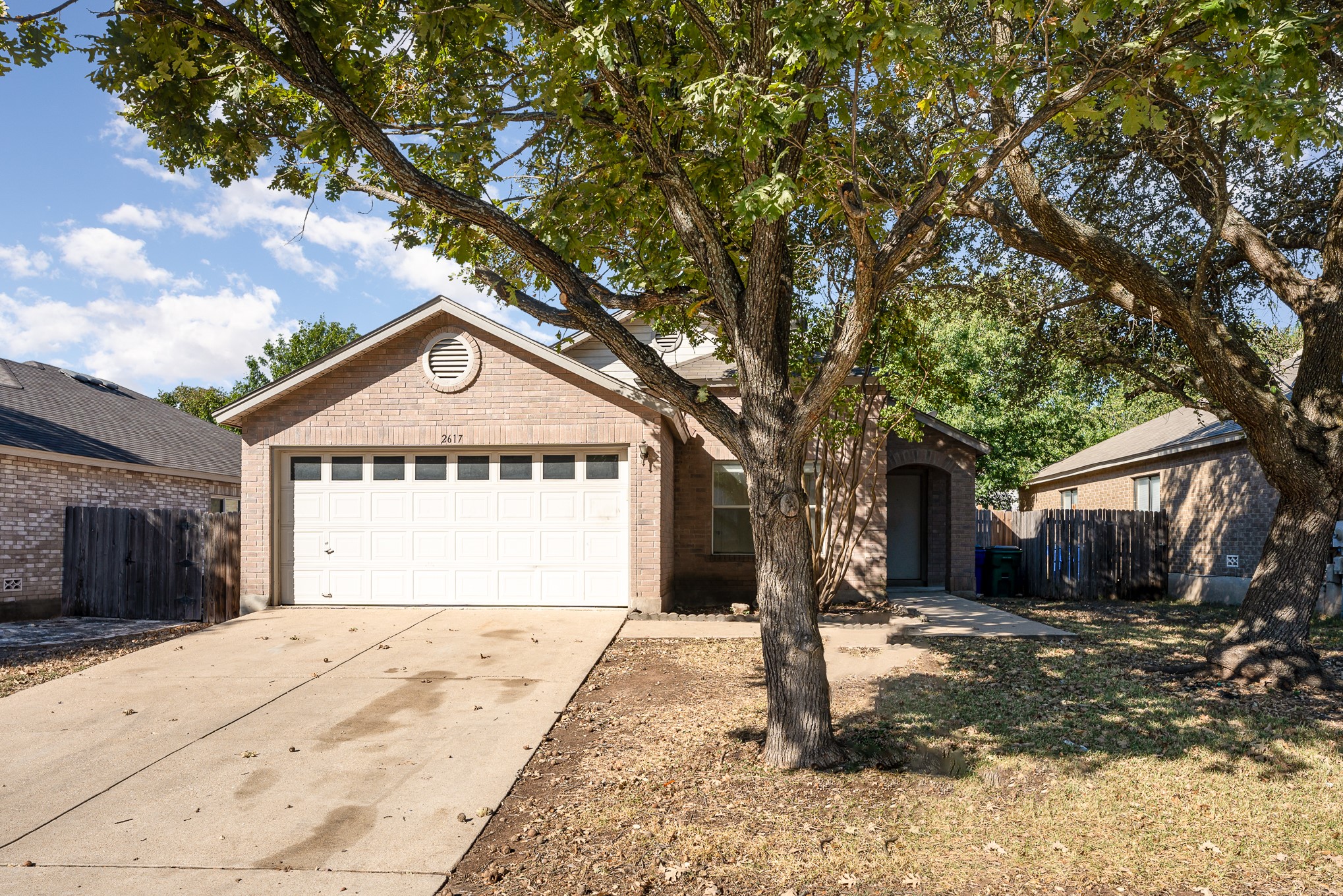 Stapleford Dr, Cedar Park, TX 78613