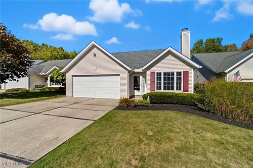 15410 High Pointe Cir, Middlefield, OH, 44062-9024 | Card Image