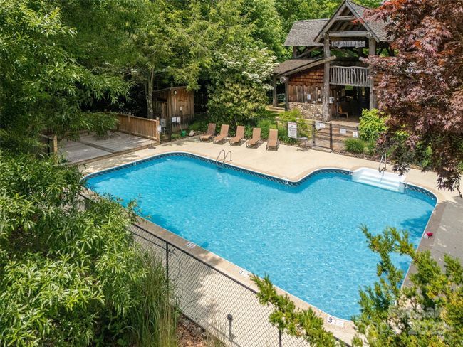 Community Amenities | Image 17
