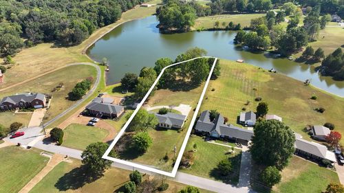 107 Haynes Ln, Portland, TN, 37148-2315 | Card Image