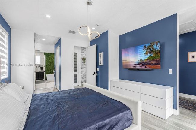 13109 Sw 54 Th Ct, House other with 5 bedrooms, 3 bathrooms and null parking in Miramar FL | Image 22