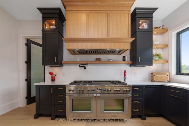 6089 First Line, House other with 7 bedrooms, 6 bathrooms and 20 parking in Orton ON | Image 7