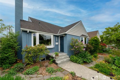 4921 24th Avenue S, Seattle, WA, 98108 | Card Image