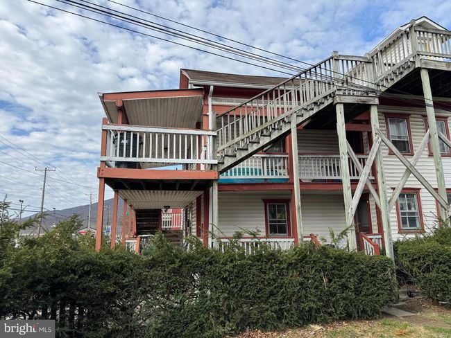 219 W Main St, Home with 0 bedrooms, 0 bathrooms and null parking in Everett PA | Image 16