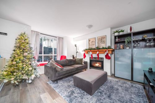 7313 Magnolia Terr, Burnaby, BC, V5E4M3 | Card Image