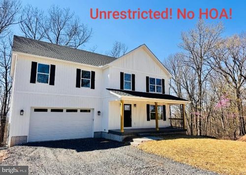 4307 Pious Ridge Rd, BERKELEY SPRINGS, WV, 25411 | Card Image