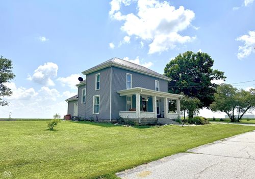 315 W Main St, Newtown, IN, 47969-8007 | Card Image