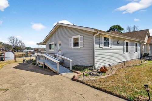 183 Seaside Dr, Gun Barrel City, TX, 75156-4275 | Card Image