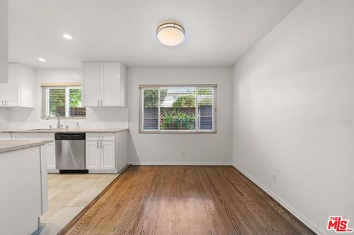 3-1517 Harvard St, Santa Monica, CA, 90403 | Card Image