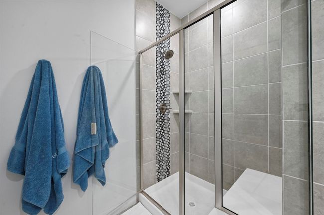 Bathroom with walk in shower | Image 23