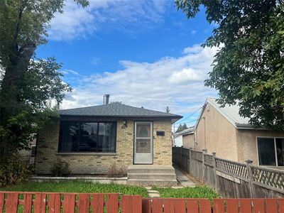 619 Castle Avenue, House other with 2 bedrooms, 1 bathrooms and null parking in Winnipeg MB | Image 2