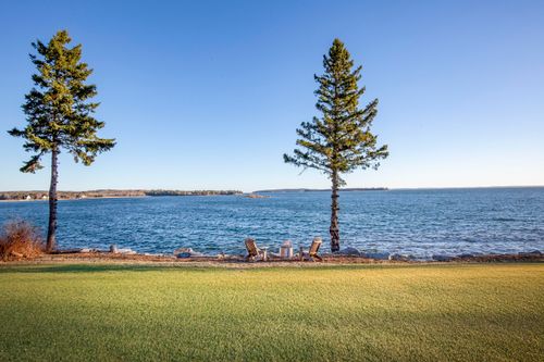 45 Anchorage Lane, Owls Head, ME, 04854 | Card Image