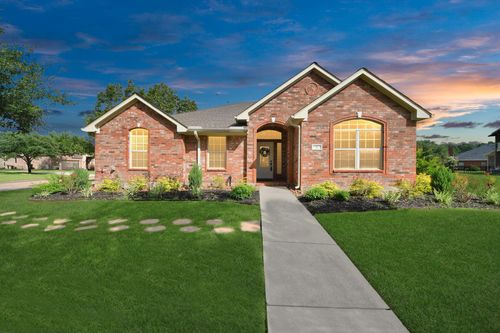 2 Camden Hills Dr, Montgomery, TX, 77356-8113 | Card Image