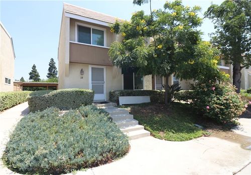 38 Sparrowhawk, Irvine, CA, 92604-3202 | Card Image