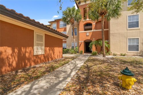 apt-110-5572 Metrowest Blvd, ORLANDO, FL, 32811-2465 | Card Image