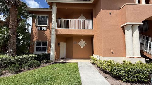 3511-8233 Mulligan Cir, Port St Lucie, FL, 34986-3306 | Card Image