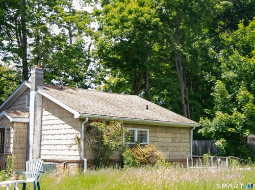 197 Lee Farm Dr, Southbury, CT, 06488-2587 | Card Image