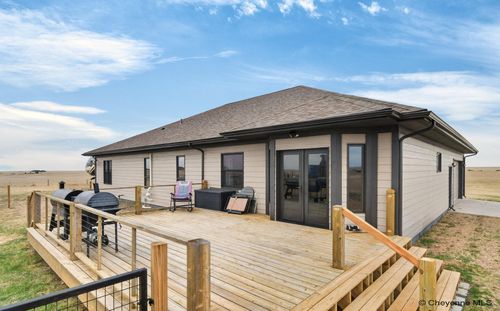 2619 Road 124, CHEYENNE, WY, 82009-9268 | Card Image